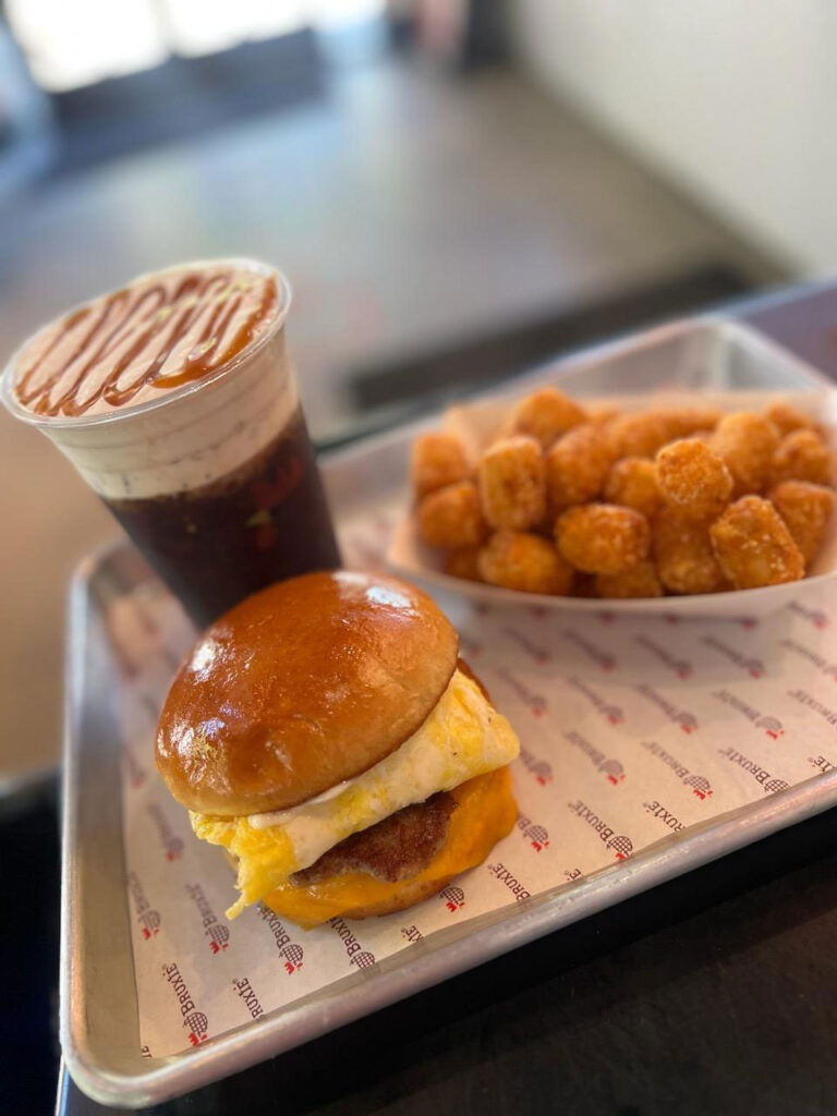 bruxie-chicken-with-shake